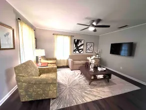 Kaye’s Coziest Villa - Image 2