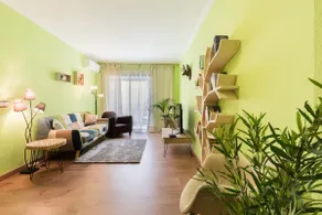 Stylish Apartment - Image 2