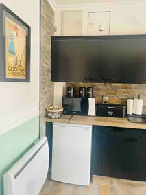 D108 Dahlia Apartment - Image 5