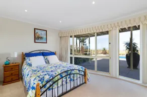 Resort Style Apartment - Pool & More Pets Welcome - Image 4