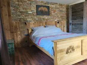 Renovated accommodation with private outdoor spa - Image 3