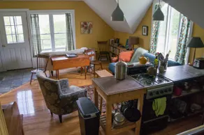 Private Hilltop farm apartment - Image 3