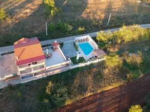 Holiday house near SPLIT ”Villa Mirko” - Image 4