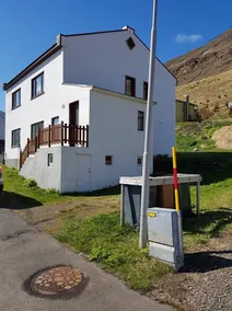 Entire apartment, 7 beds. Siglufordur with a view. - Image 2