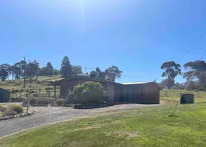 Scenic retreat just 15 mins drive from Hobart CBD - Image 2