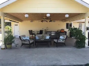 Trishs Moon Vacation Home - Image 4