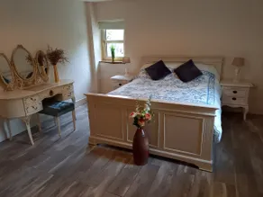 Mary's Bespoke Cottage - Image 5