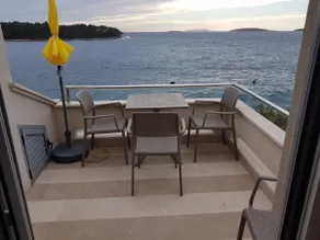 Thomas House Karbuni,9m to Sea,Motorboat,Sup,Bikes - Image 2