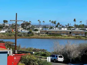 1 BR Lakeside Charm APT Ocean Beach - Image 5