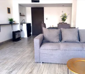 Comfortable apartment with a closed garage - Image 2