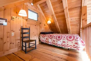 Cozy Cabin Minutes From Sugarbush - Image 2