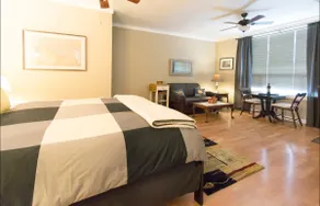 Sunny, private room/bath Sebastopol - Image 5
