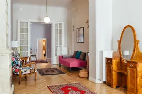 Art Deco Apartment| spacious & bright| city centre - Image 4