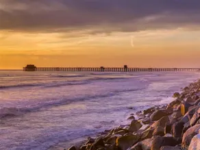 Gorgeous Oceanside Sunsets on The Strand-Watch Waves and Dolphins - Image 2