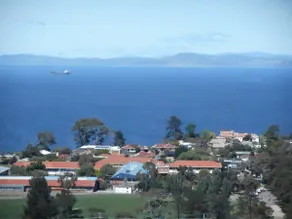 House with Magnificent Panoramic Harbor Views - Image 3