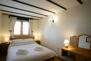 Bluebell Cottage - Image 3