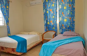 Crane Beach Apartments - Image 5