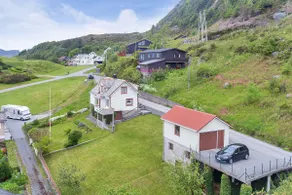 Spacious detached house near Fuglefjellet on Runde - Image 4