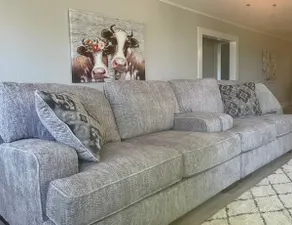 *Farmhouse Cottage* Pet Friendly Near The Merc* - Image 4