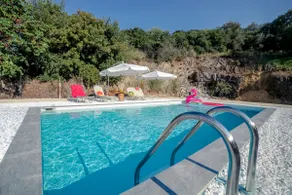 Vasilakis Estate - Pool Daze Holiday Home - Image 3