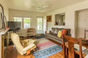Grandview Post-War Charmer - Image 5