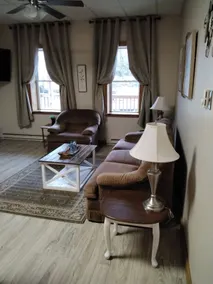 Apartment B, Historic building - Image 4