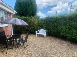 Lovely 1 Bedroom Annex + Sofa Bed + Walking Shower - Image 5