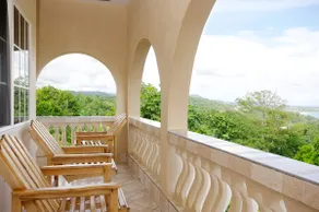 DIAMOND IN THE RUFF GUEST HOUSE 4BD - Image 3