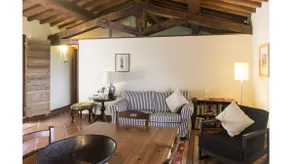 Vineyard cottage, 30 minutes to Florence - Image 2