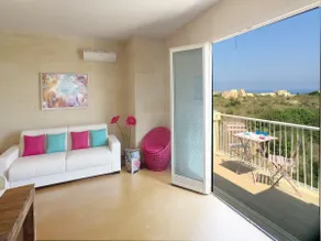 Apartment 7B with Sea View 3 BedRoom - Image 2