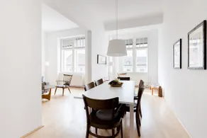 Sunny and spacious 2-bedroom flat (2BR+AC) - Image 2