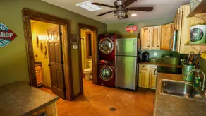 The Baitshop at Four Fillies Lodge - Image 5