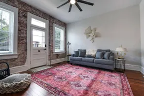 Bright & Cozy Shotgun DPX 1 Block from Historic DT - Image 3