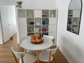 Glebe 1BR Gem | Walk to Broadway + Wi-Fi & Parking - Image 3