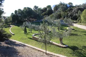 Villa with secluded beach just underneath - Image 4