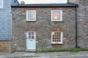 Fisherman's Cottage with Parking - 100m from Sea - Image 3