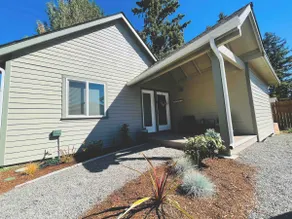 Modern & Charming Silverton Getaway Cottage- 1 mile from downtown! - Image 5