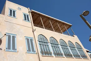 Four Hearts - Acre's Sea Side Suite - Image 2