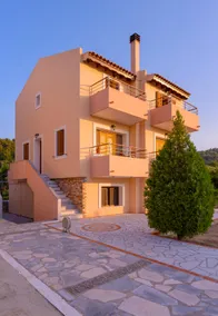 Athina Kokkari Apartments - Image 5
