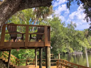 Withlacoochee River, big wood deck over the water - Image 5