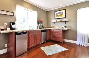Wine Country Friendly Cottage - Image 3