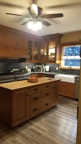 6 Bedroom Large Mission Style: Unique and Serene - Image 5