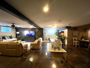 Lulu’s Garden Flat/ Luxury Apartment - Image 3