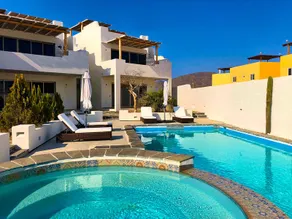Seaside Cerritos Poolhouse & Patio 301 - Image 4