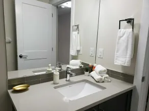 Executive Luxury Private Suite - Image 5