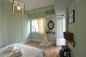 Cosy appartment in the heart of Athens - Image 4