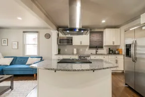 Renovated 2BR-Convenient to NoDa & CLT Lightrail - Image 3