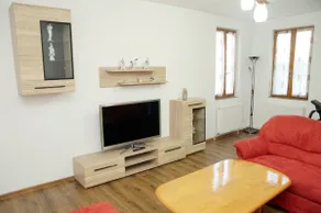 House with terrace and barbecue . - Image 3