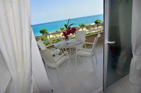 New! Fantastic apartament in front of the sea! - Image 2