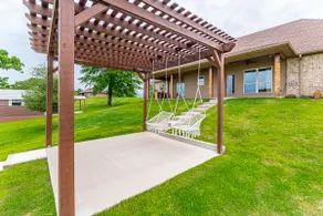 Charming Lake Getaway with Sunset Views! - Image 5